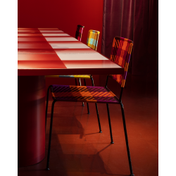 midi-trente ||| rouge